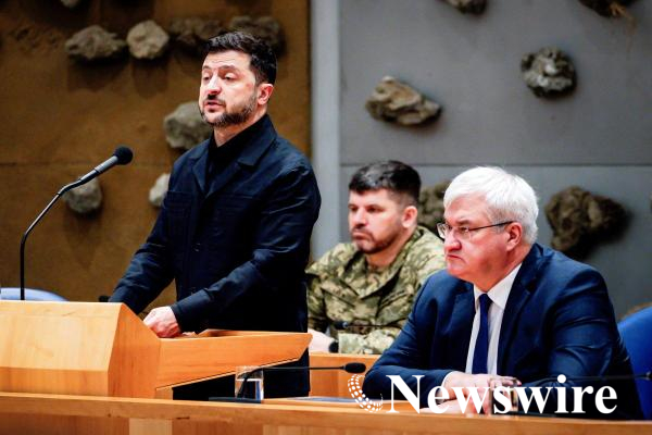 2025-12-16T125744Z_24703373_RC2MHIAC4TZX_RTRMADP_3_UKRAINE-CRISIS-ZELENSKIY-NETHERLANDS-KING.JPG