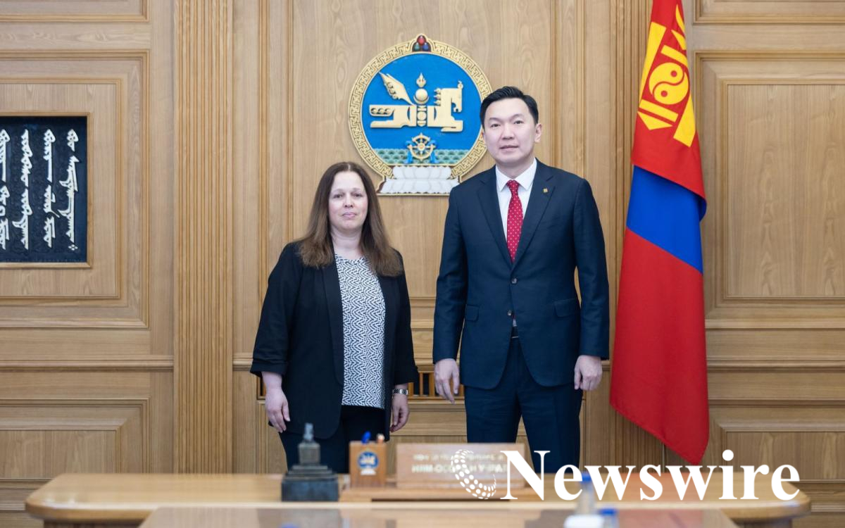 KhIapSLqONGb7UWyuvTG.jpg