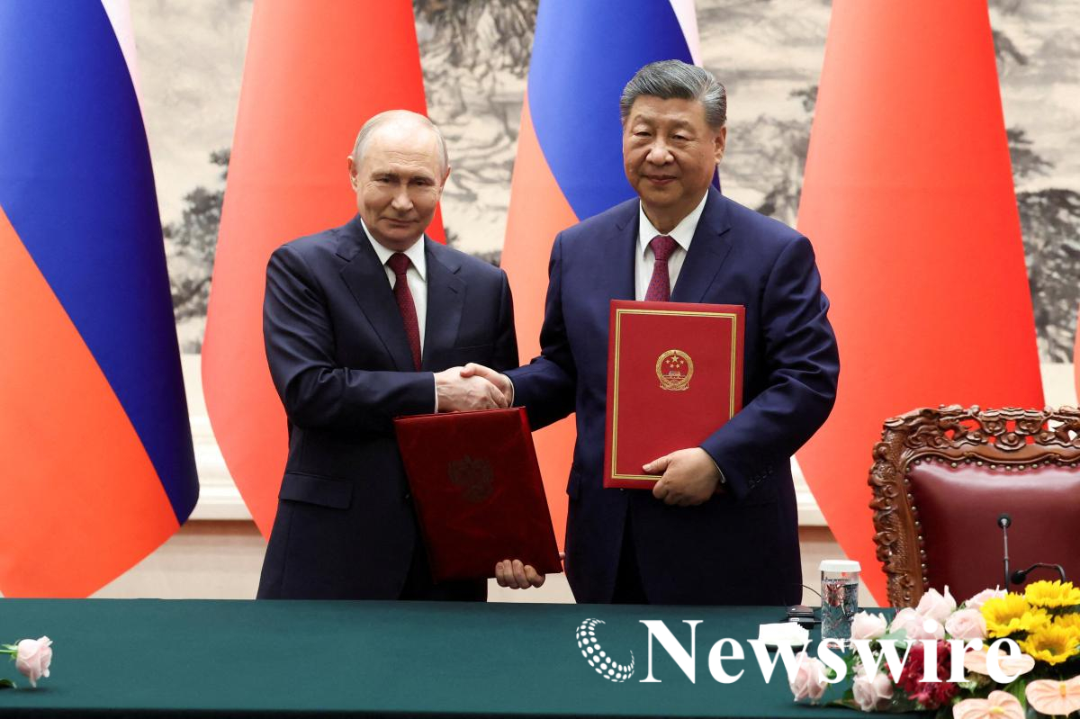 2026-05-20T073516Z_944392017_RC2UCLA8M7HK_RTRMADP_3_CHINA-RUSSIA.JPG