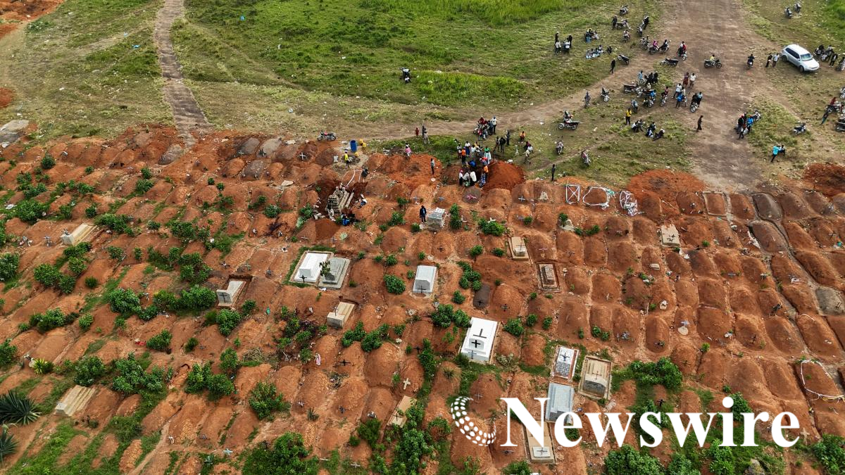 2026-06-21T125254Z_874900992_RC2MWLA7RYZ2_RTRMADP_3_HEALTH-EBOLA-CAMP.JPG
