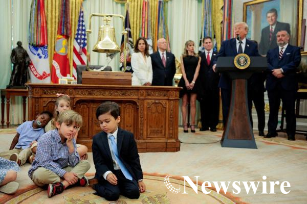 2026-07-06T144008Z_1743685006_RC2E8MAXATSJ_RTRMADP_3_USA-TRUMP.JPG