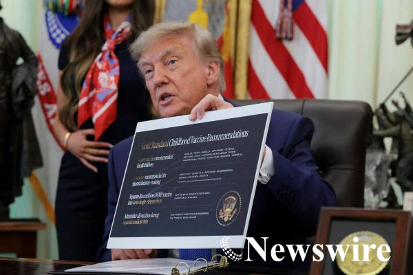 2026-08-10T194648Z_511481645_RC2VVMABXH9I_RTRMADP_3_USA-TRUMP-VACCINES.JPG