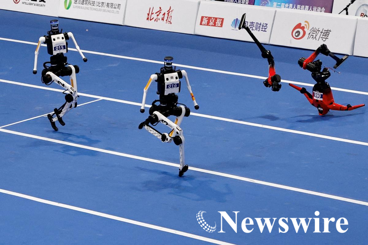 2026-09-07T055356Z_2050992541_RC2O5NAY0T1J_RTRMADP_3_CHINA-TECH-ROBOT-MILITARY.JPG