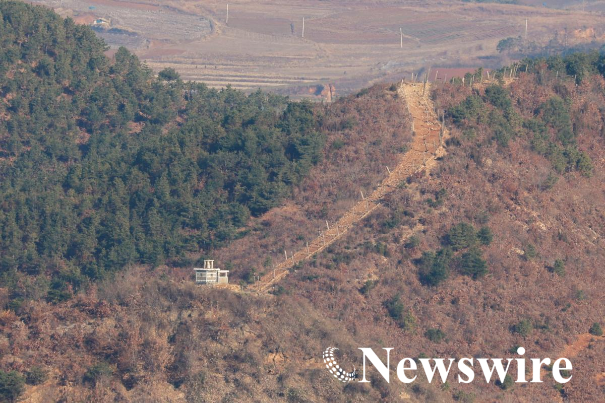 2026-09-29T093226Z_285861096_RC2PEBATONT7_RTRMADP_3_SOUTHKOREA-DMZ.JPG