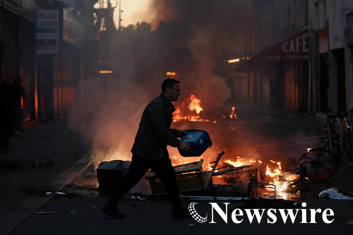 2026-10-18T175724Z_1162303091_RC2T5OAUVIRJ_RTRMADP_3_FRANCE-PROTEST.JPG