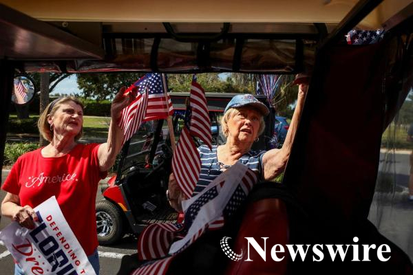 2026-10-20T163456Z_709702115_RC2H5OA8F9T7_RTRMADP_3_USA-ELECTION-FLORIDA-RETIREES.JPG